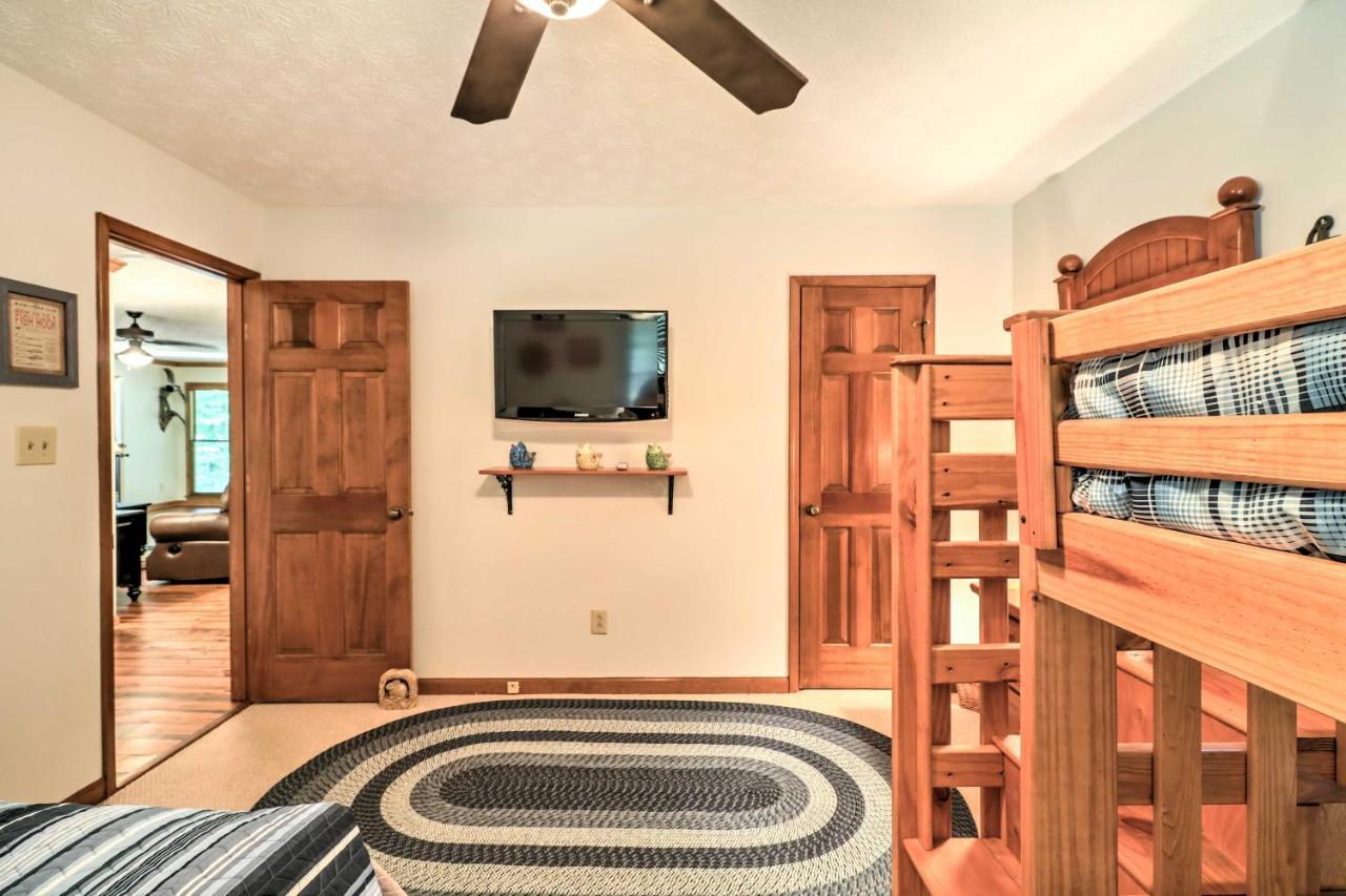 Waterfront West Point Lake Cabin With Private Dock! Whitewater Woods Екстер'єр фото